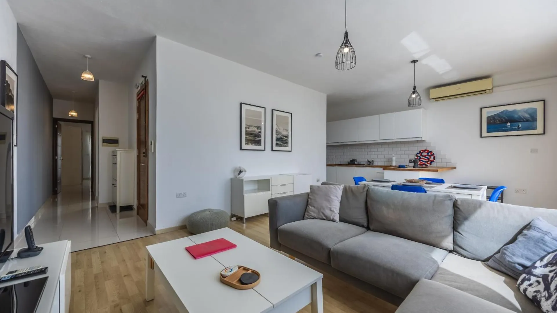 Cosy 2Br Sunlit Penthouse With Large Front Terrace - Close To St Julian'S, Sliema, & Valletta Msida Apartment